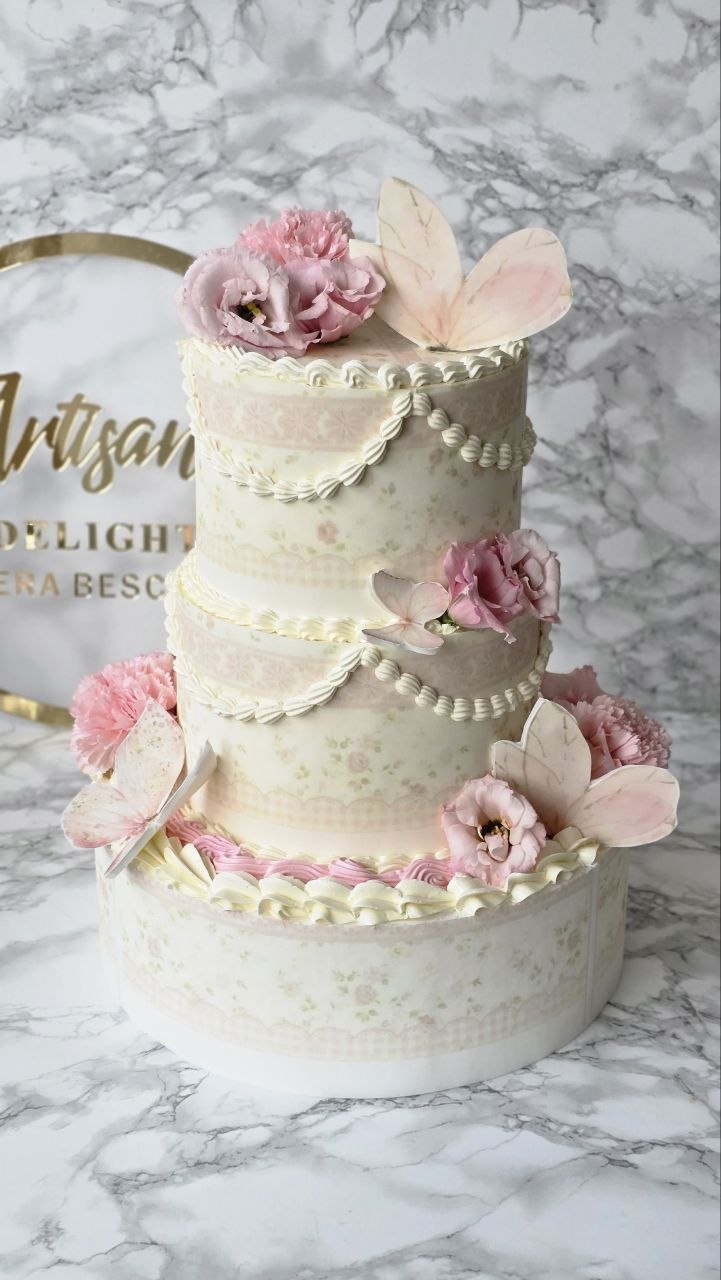 Vera Beschieru — cake designer
